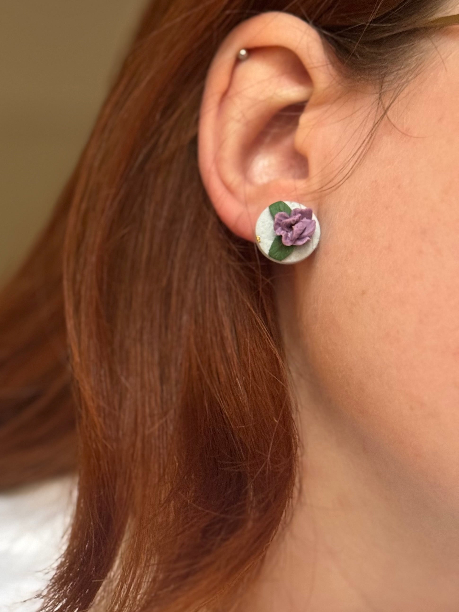 Golden Lavender Herb Collection | Statement Ohrringe aus Polymer Clay |  Lavender Herb & Gold | Creative Studio Anniway | Geschenkidee