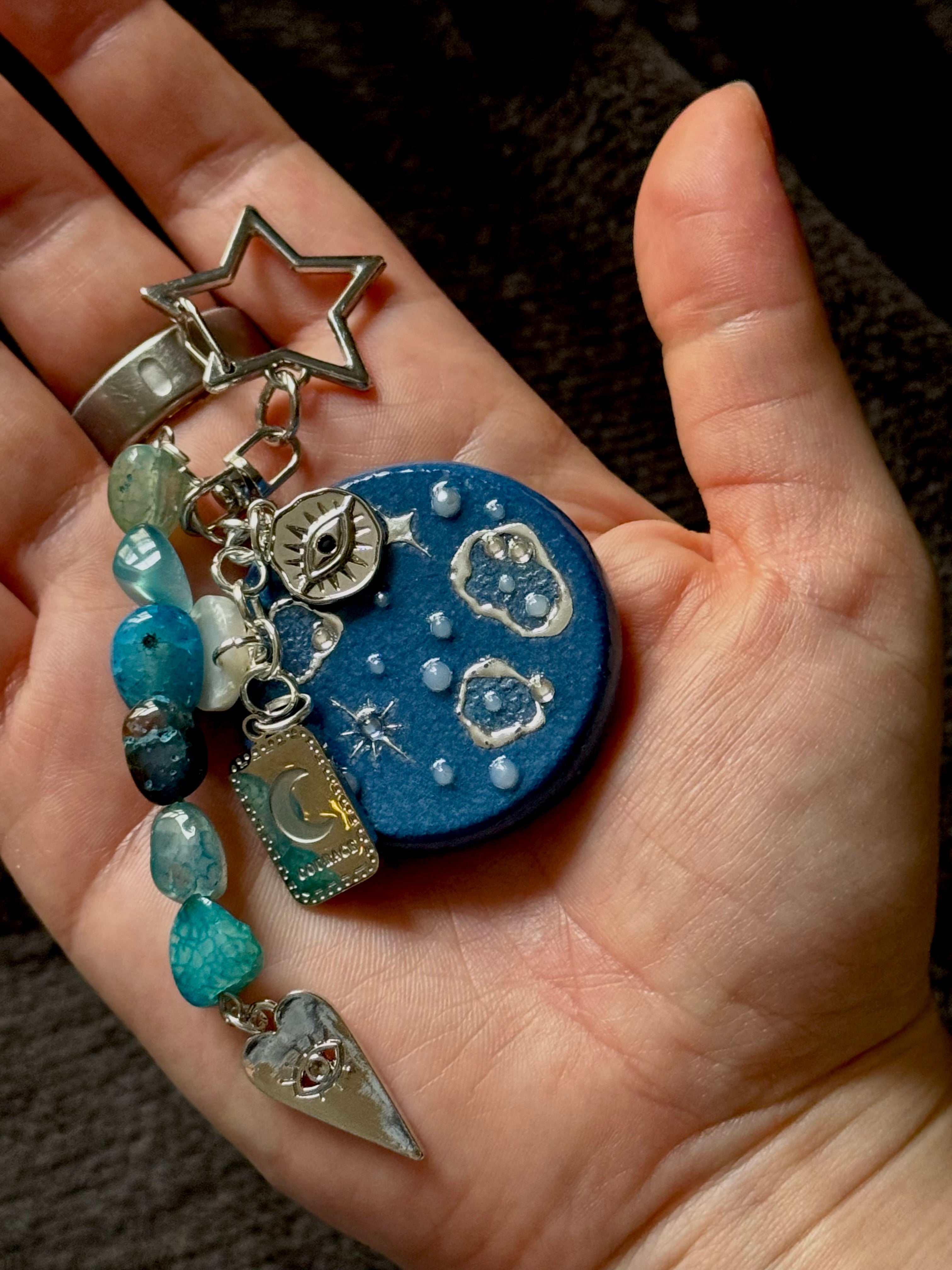 Enchanted Collection | Handbemalte Holz-Bag Charms/Schlüsselanhänger | verschiedene Designs | Handmade by Creative Studio Anniway