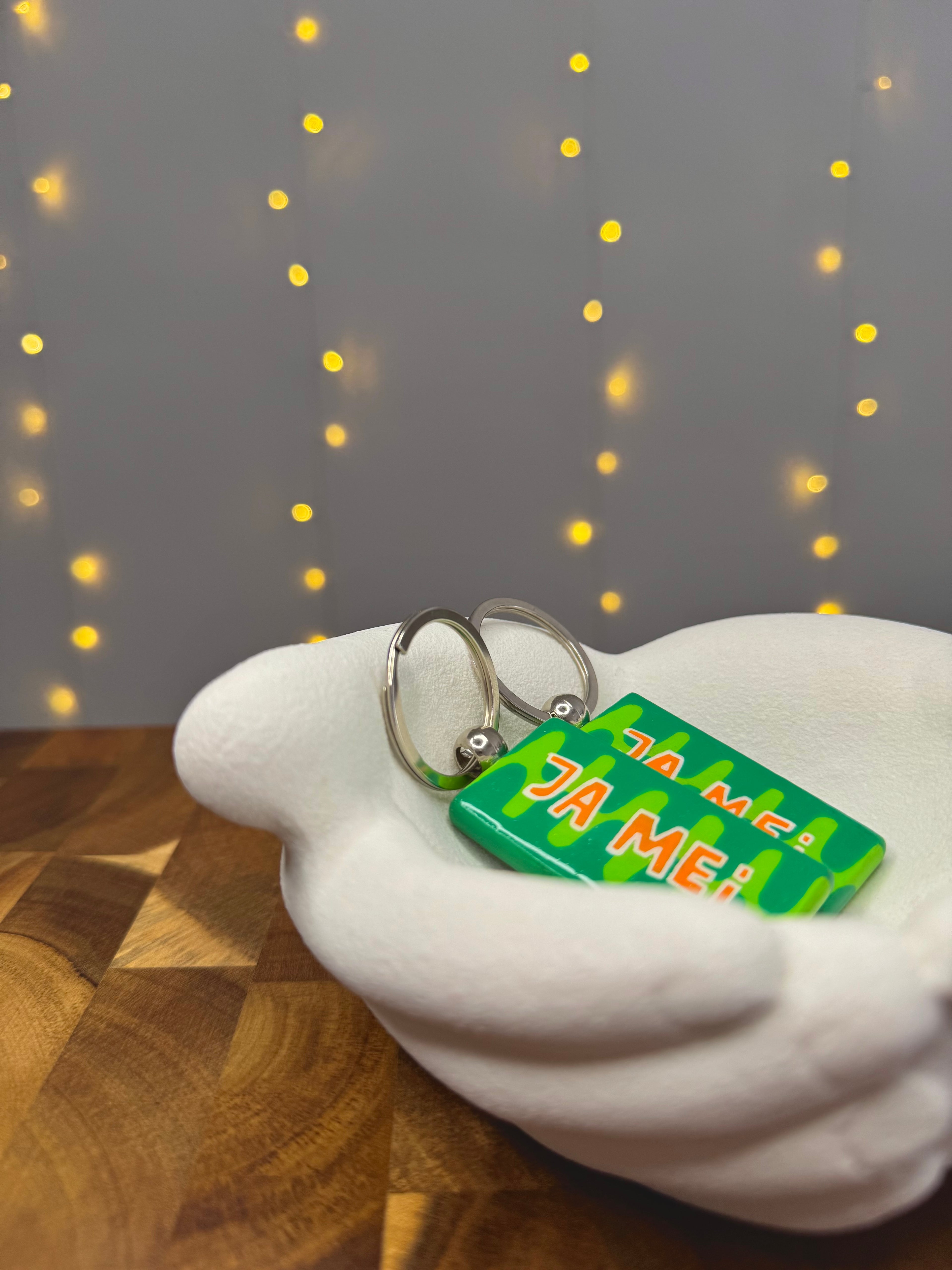 Liebevoll handbemalter Holz-Schlüsselanhänger | verschiedene Designs | versiegelt | kleine Stückzahl