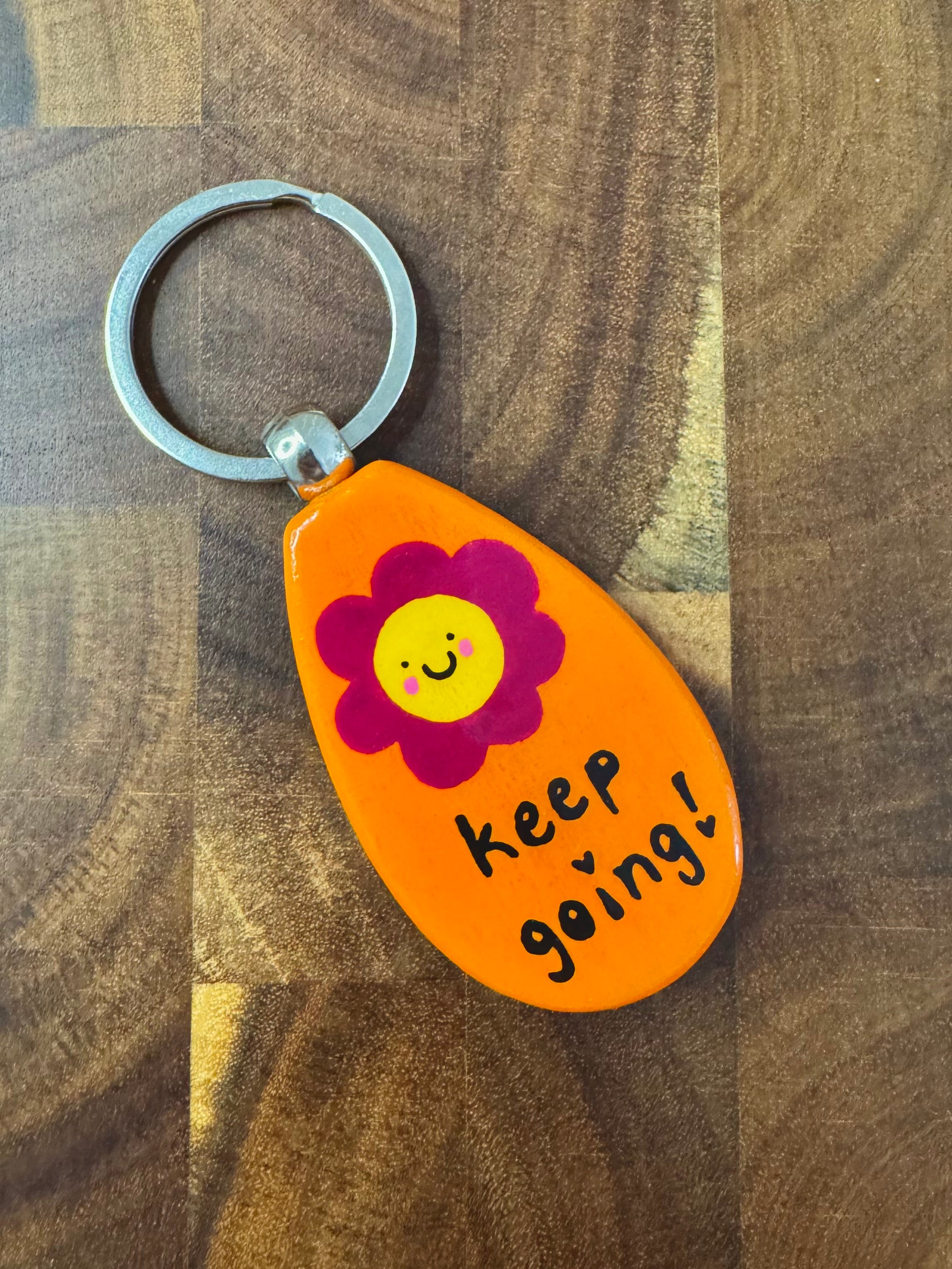 Liebevoll handbemalter Holz-Schlüsselanhänger | verschiedene Designs | versiegelt | kleine Stückzahl