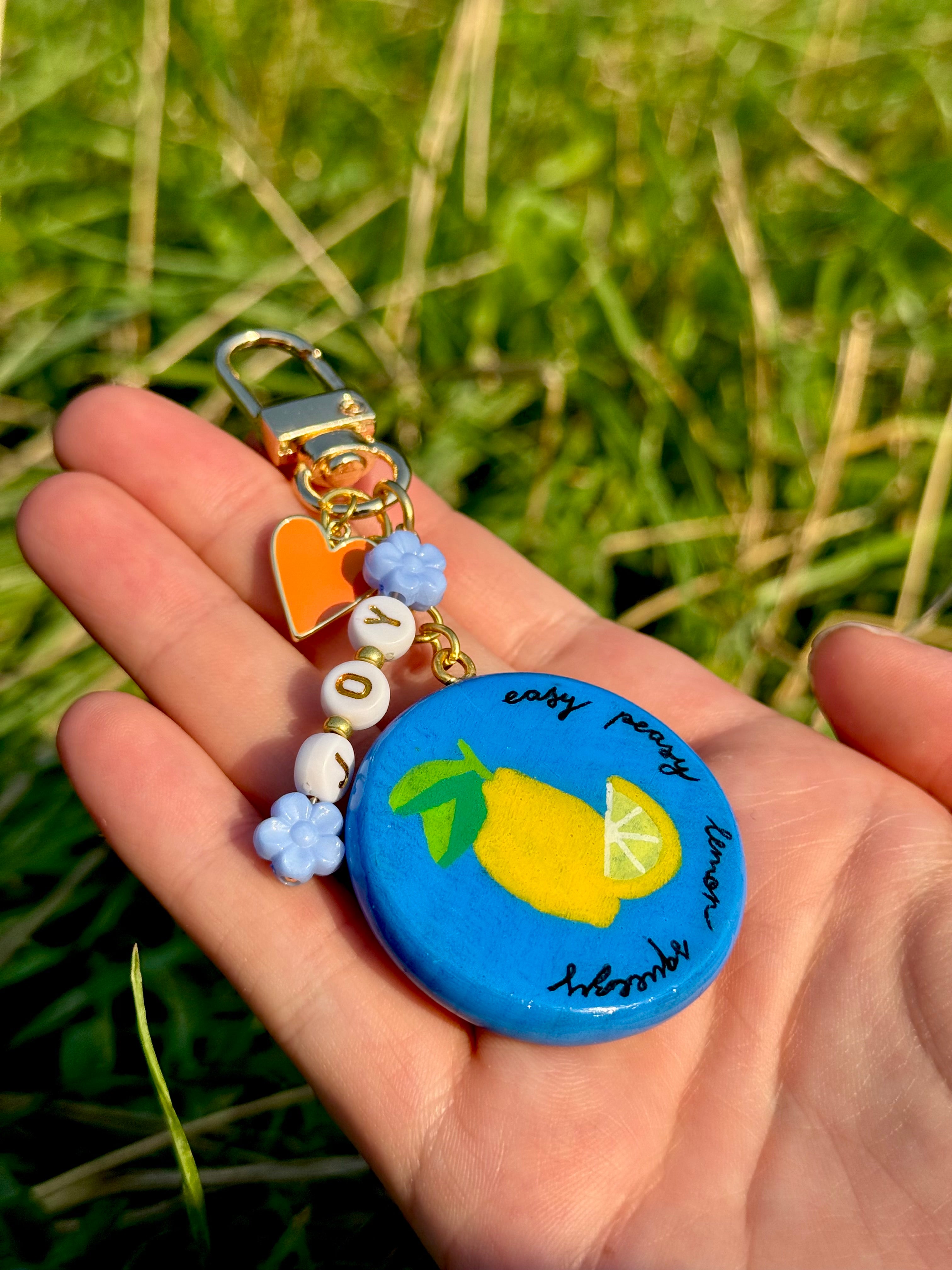 Handbemalter Holz-Bag Charms/Schlüsselanhänger | verschiedene Designs | versiegelt | kleine Stückzahl