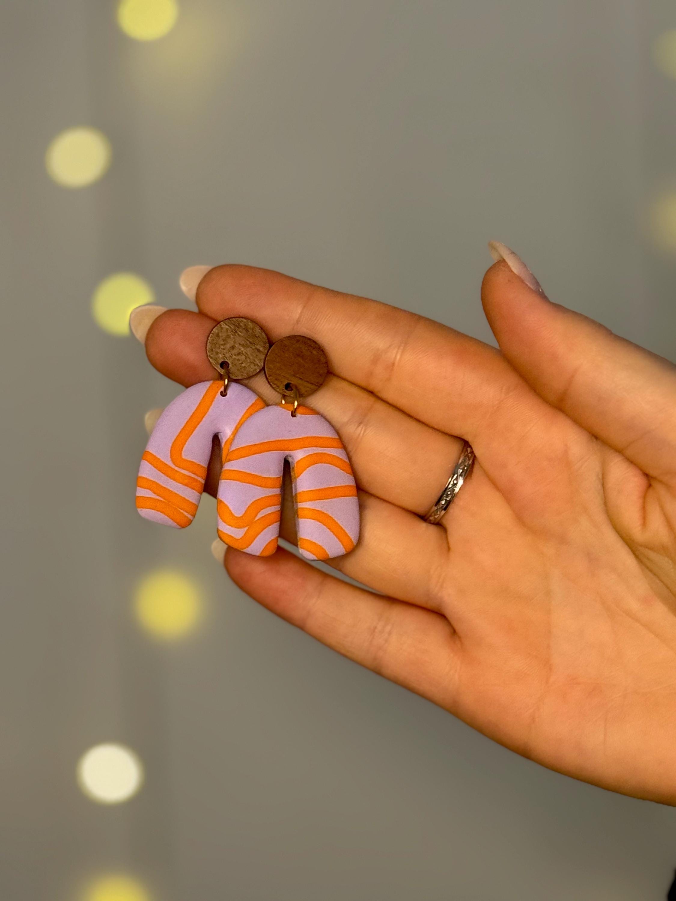 Purple Orange Swirl Collection | Statement Ohrringe aus Polymer Clay | Lila & Orange | Creative Studio Anniway | Geschenkidee