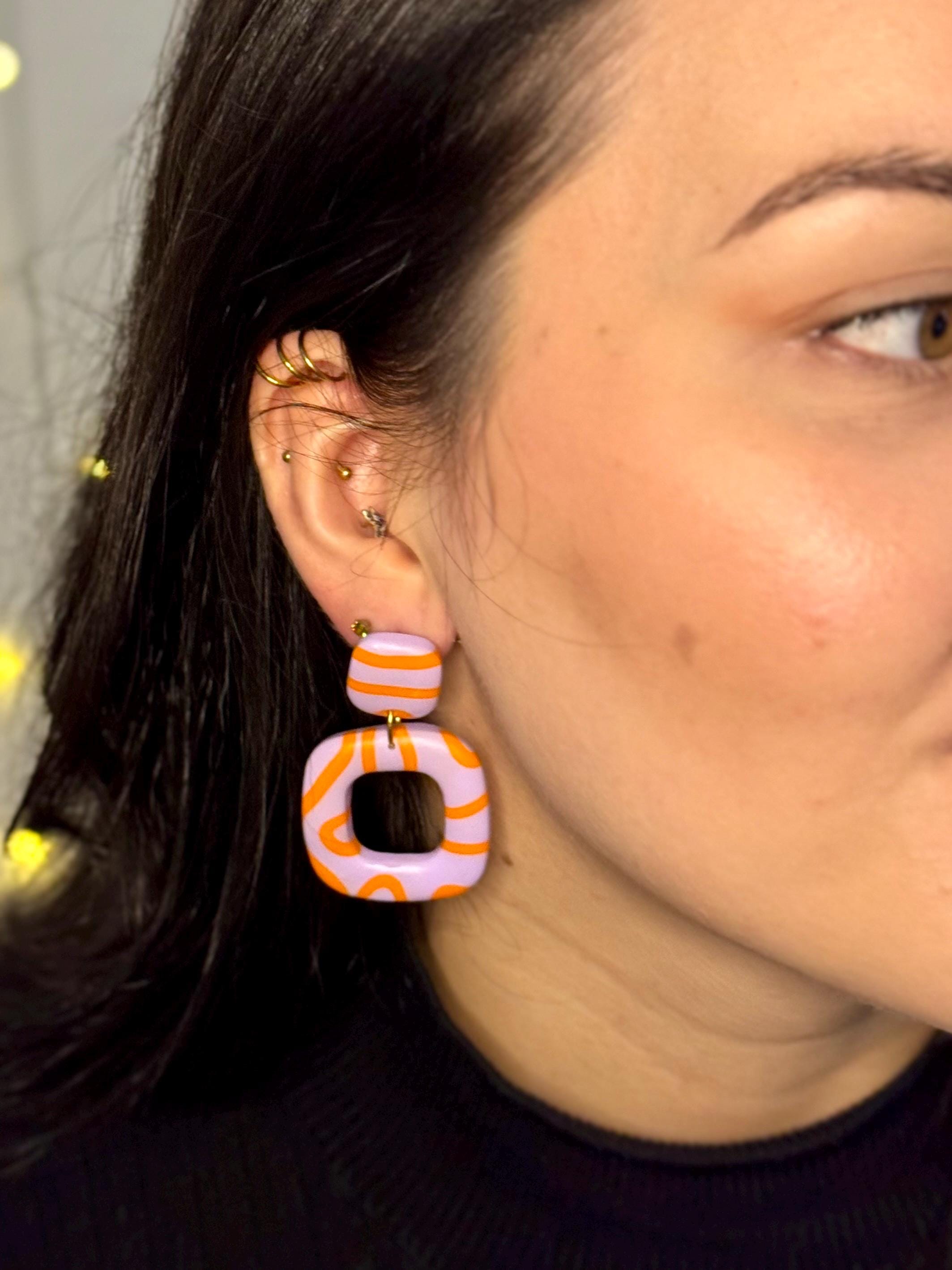 Purple Orange Swirl Collection | Statement Ohrringe aus Polymer Clay | Lila & Orange | Creative Studio Anniway | Geschenkidee