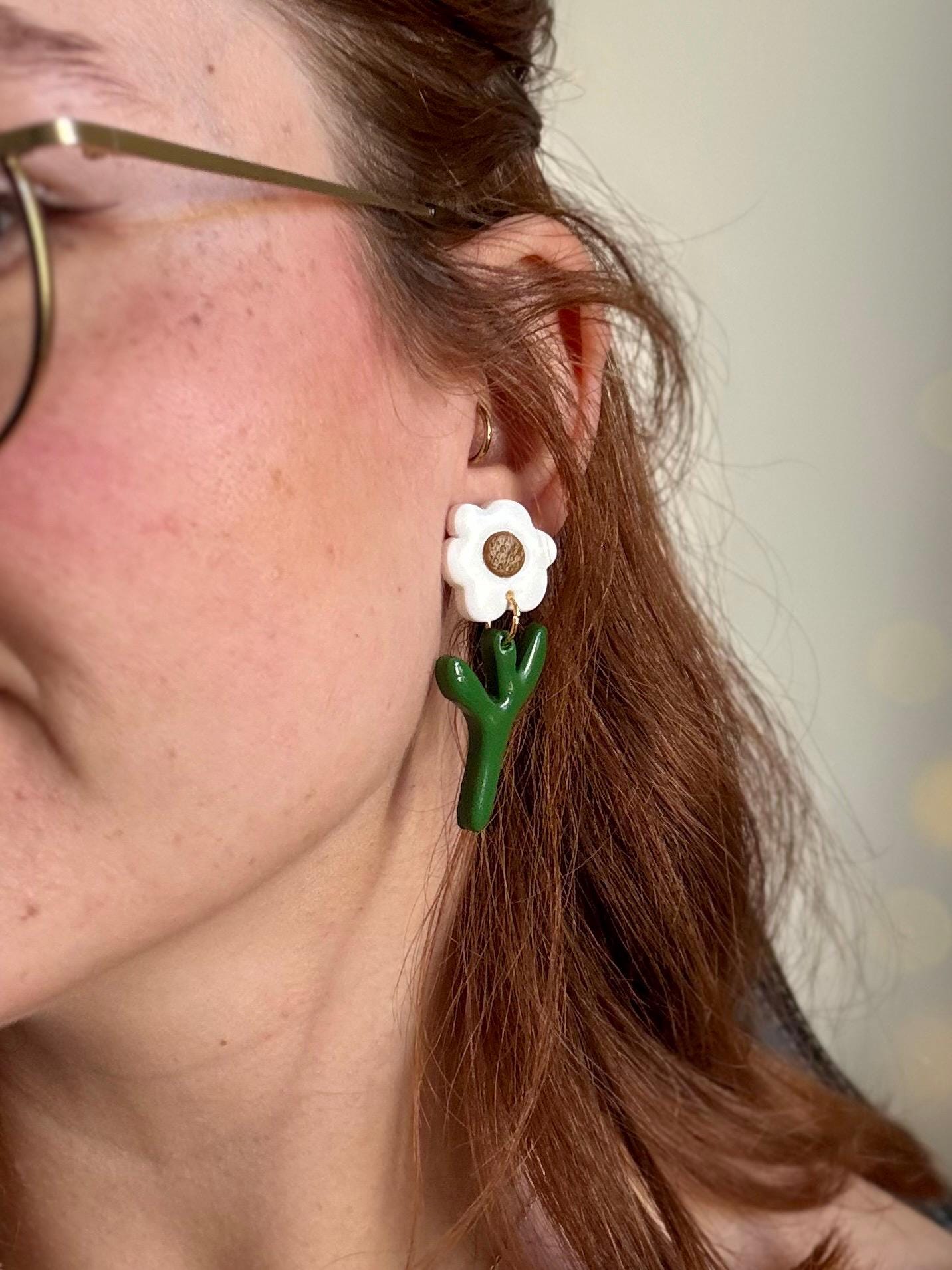 Doves & Flowers Collection | Statement Ohrringe aus Polymer Clay | Creative Studio Anniway | Geschenkidee